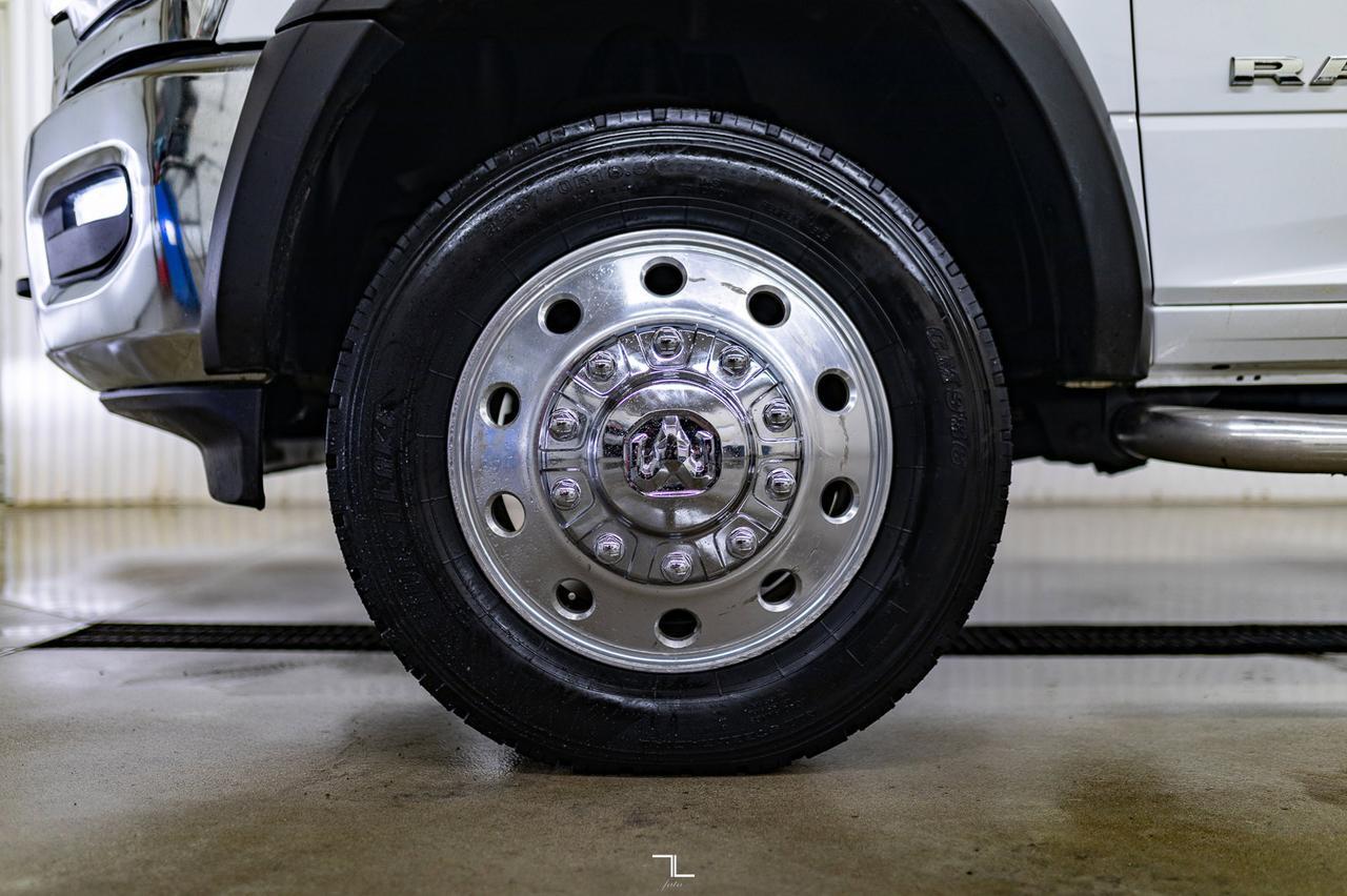 2020 Ram 5500 4x4 Crew Cab SLT Deck Diesel AISIN BCam Red Deer AB