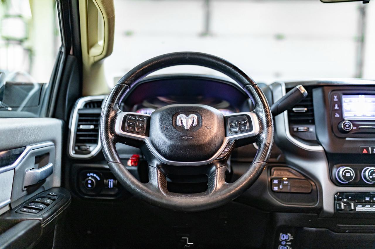 2020 Ram 5500 4x4 Crew Cab SLT Deck Diesel AISIN BCam Red Deer AB