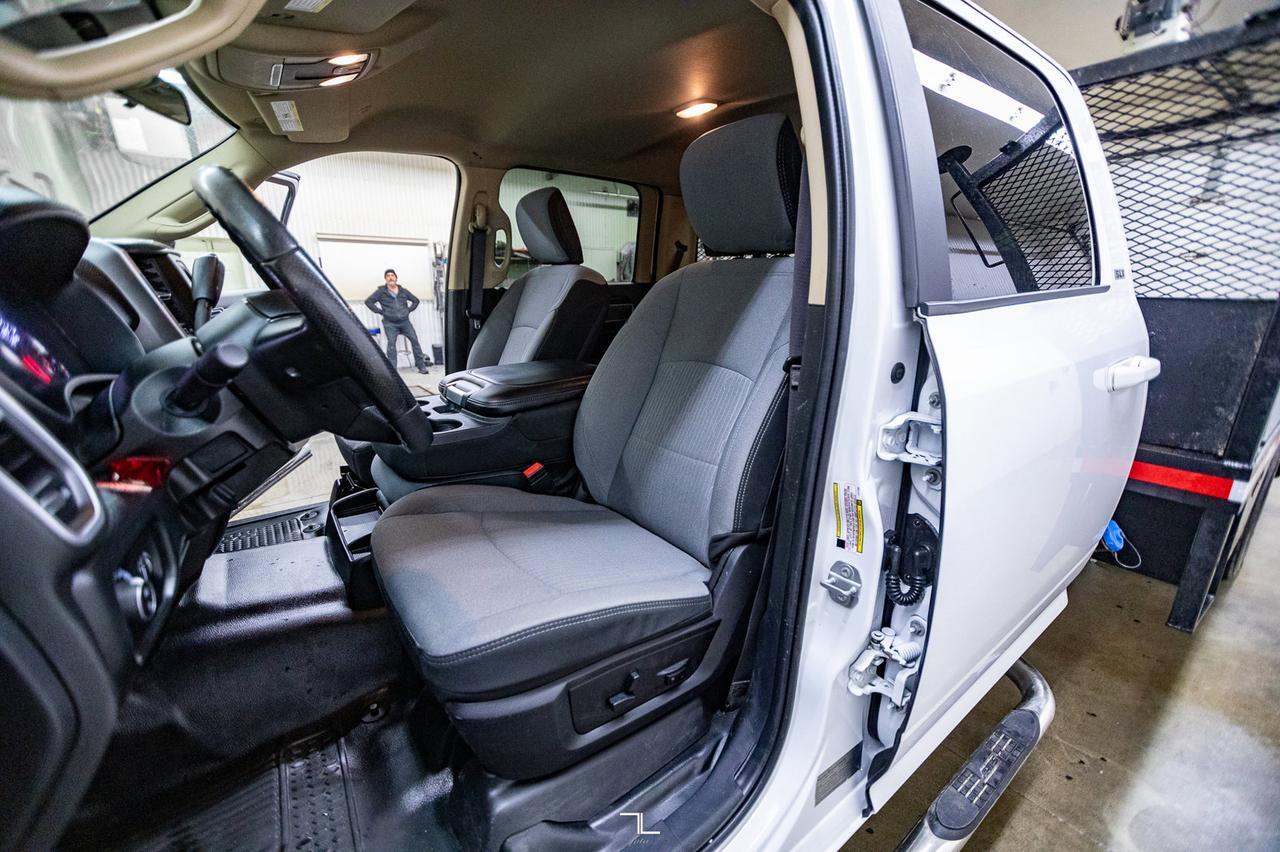 2020 Ram 5500 4x4 Crew Cab SLT Deck Diesel AISIN BCam Red Deer AB