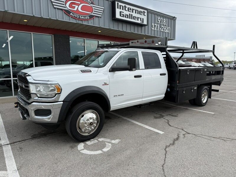 2020 Ram 5500 4x4 Diesel Flatbed 58k mi's