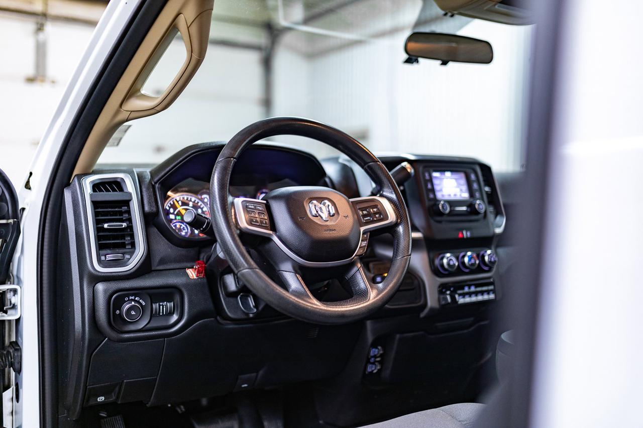 2020 Ram 5500 4x4 Reg Cab SLT Deck Diesel AISIN BCam Red Deer AB