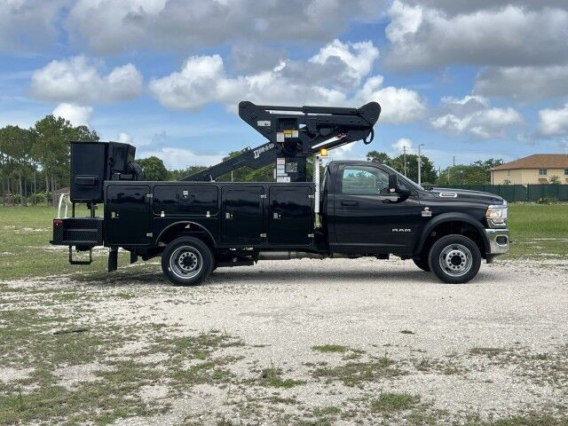 2020 Ram 5500 SL Dur-A-Lift DTAX-39FP 44' Working Height Bucket Truck