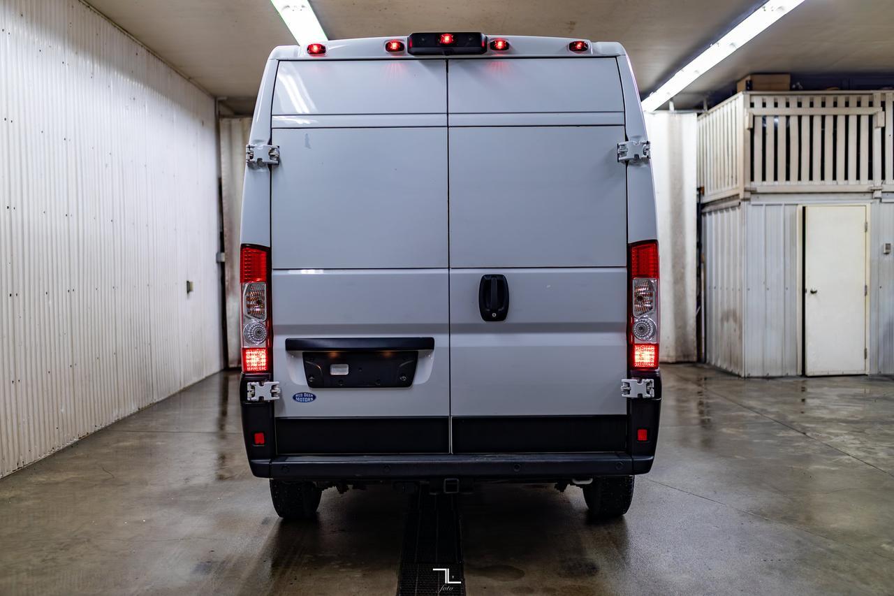 2020 Ram ProMaster 2500 High Roof Cargo Van Reefer Nav BCam Red Deer AB