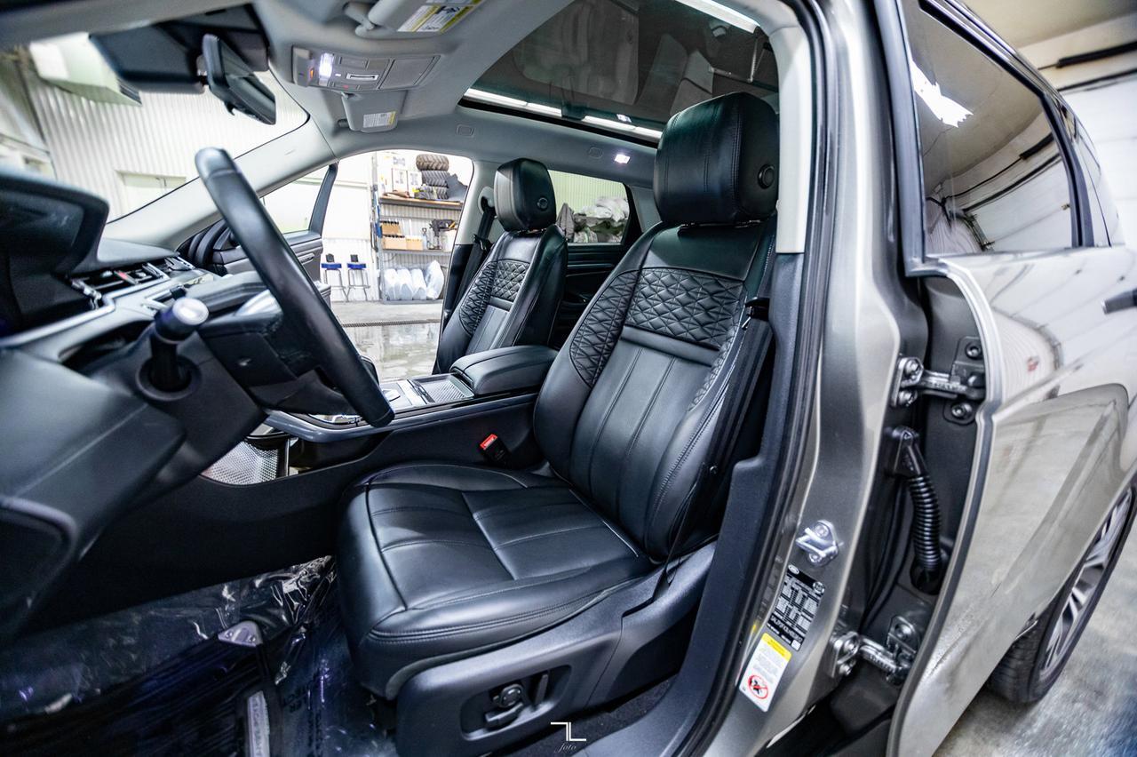 2020 Range Rover Evoque AWD SE Leather Roof Nav BCam Red Deer AB