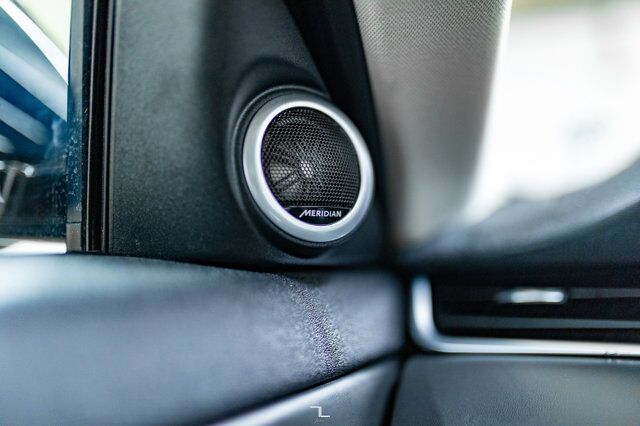 2020 Range Rover Evoque AWD SE Leather Roof Nav BCam Red Deer AB