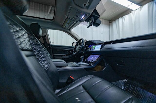2020 Range Rover Evoque AWD SE Leather Roof Nav BCam Red Deer AB