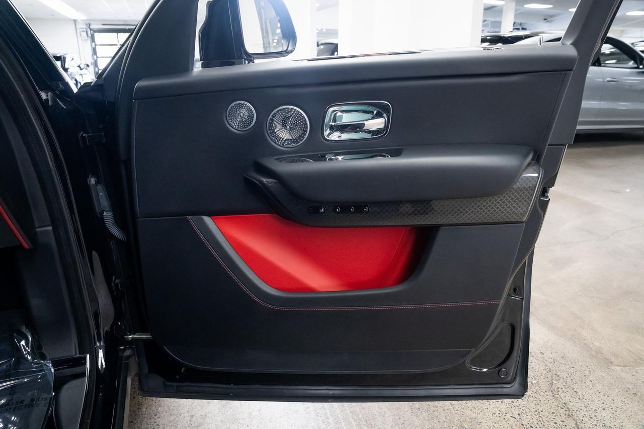 2020 Rolls-Royce Cullinan Base Black Badge, Starlight Headliner Portland OR