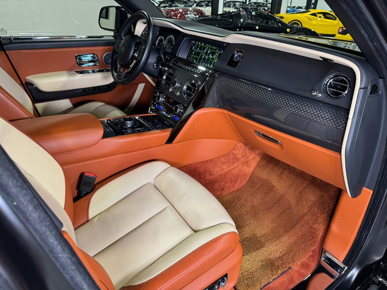 2020 Rolls-Royce Cullinan Black Badge 4-seat configuration, rear fridge, Bespoke audio & MORE!! Fort Lauderdale FL