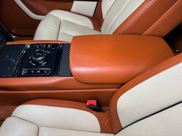2020 Rolls-Royce Cullinan Black Badge 4-seat configuration, rear fridge, Bespoke audio & MORE!! Fort Lauderdale FL