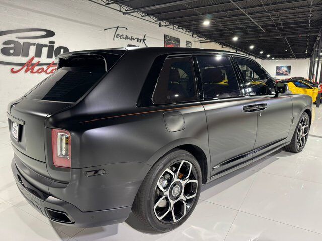 2020 Rolls-Royce Cullinan Black Badge 4-seat configuration, rear fridge, Bespoke audio & MORE!! Fort Lauderdale FL