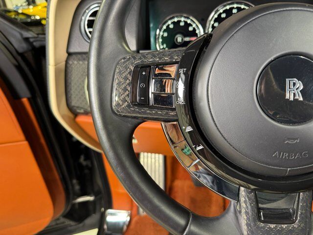 2020 Rolls-Royce Cullinan Black Badge 4-seat configuration, rear fridge, Bespoke audio & MORE!! Fort Lauderdale FL