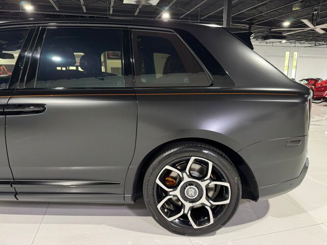2020 Rolls-Royce Cullinan Black Badge 4-seat configuration, rear fridge, Bespoke audio & MORE!! Fort Lauderdale FL