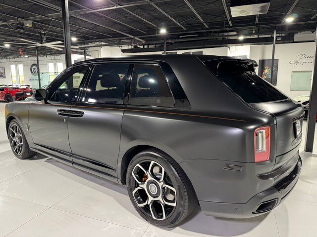 2020 Rolls-Royce Cullinan Black Badge 4-seat configuration, rear fridge, Bespoke audio & MORE!! Fort Lauderdale FL