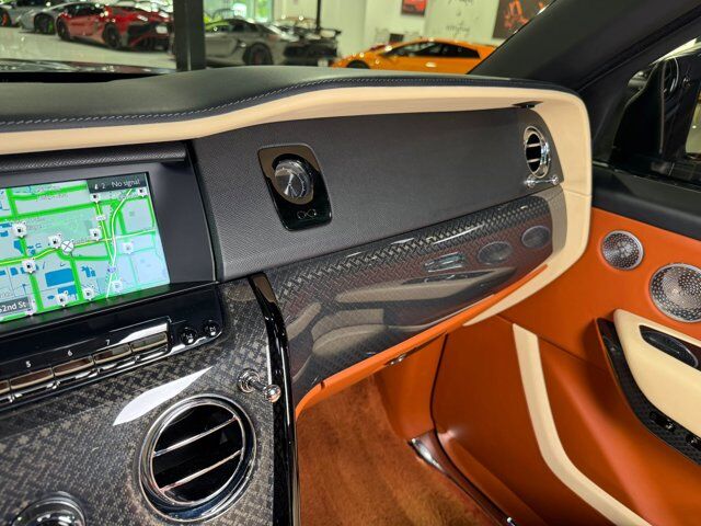 2020 Rolls-Royce Cullinan Black Badge 4-seat configuration, rear fridge, Bespoke audio & MORE!! Fort Lauderdale FL