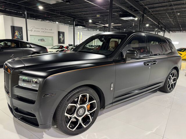 2020 Rolls-Royce Cullinan Black Badge 4-seat configuration, rear fridge, Bespoke audio & MORE!! Fort Lauderdale FL