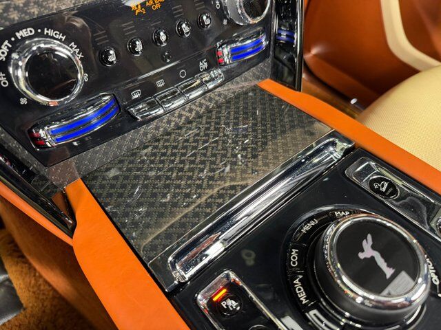 2020 Rolls-Royce Cullinan Black Badge 4-seat configuration, rear fridge, Bespoke audio & MORE!! Fort Lauderdale FL