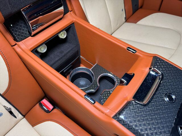 2020 Rolls-Royce Cullinan Black Badge 4-seat configuration, rear fridge, Bespoke audio & MORE!! Fort Lauderdale FL