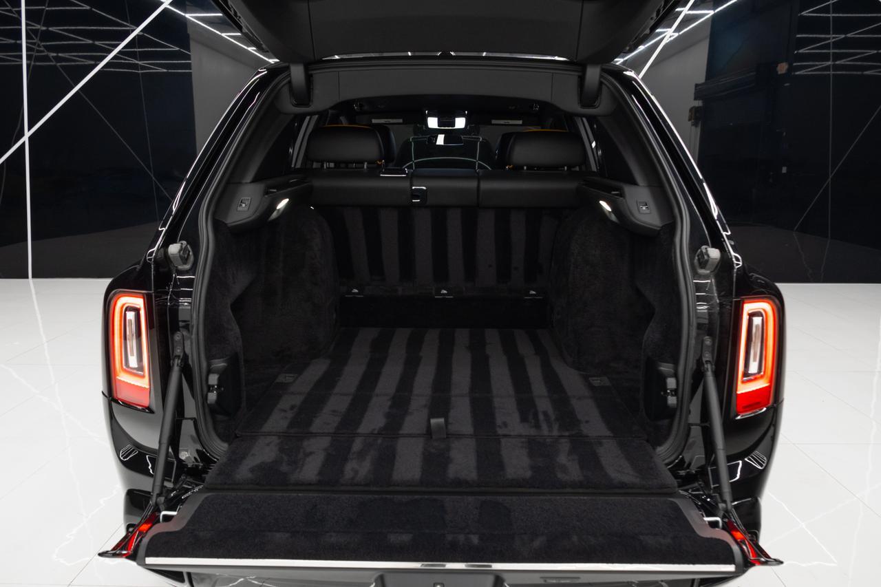 2020 Rolls-Royce Cullinan Black Badge Miami FL