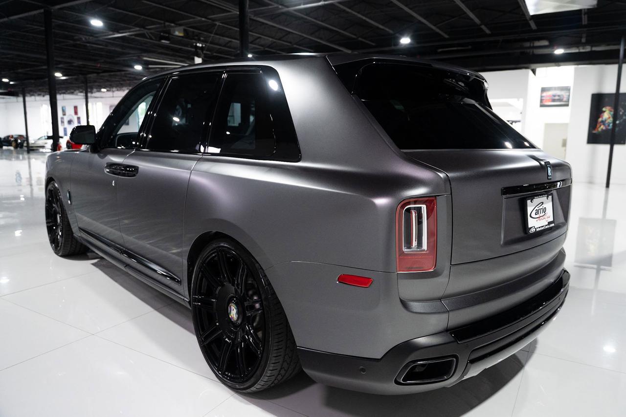 2020 Rolls-Royce Cullinan bespoke interior, shooting star headliner, bookmatched wood trim AND MUCH MORE!!! Fort Lauderdale FL