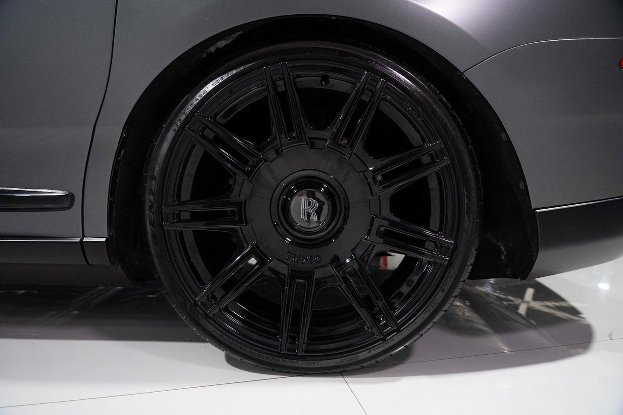 2020 Rolls-Royce Cullinan bespoke interior, shooting star headliner, bookmatched wood trim AND MUCH MORE!!! Fort Lauderdale FL