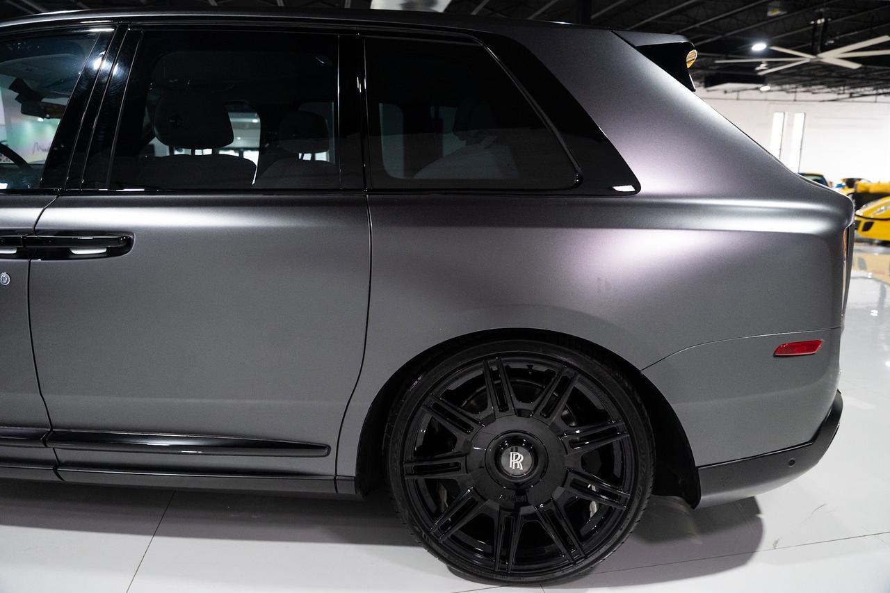 2020 Rolls-Royce Cullinan bespoke interior, shooting star headliner, bookmatched wood trim AND MUCH MORE!!! Fort Lauderdale FL