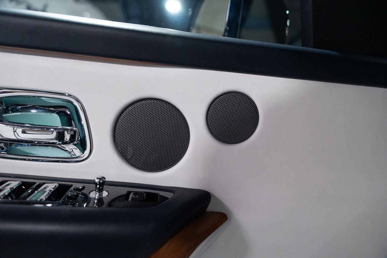 2020 Rolls-Royce Cullinan bespoke interior, shooting star headliner, bookmatched wood trim AND MUCH MORE!!! Fort Lauderdale FL