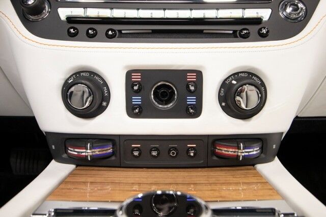 2020 Rolls-Royce Dawn ($405,625 MSRP!!) *WHITE ON WHITE* *TEAK DECK*.*MANDARIN ACCENTS* San Diego CA