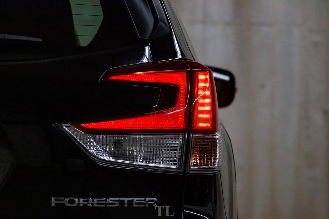 2020 Subaru Forester AWD Premier Leather Roof Nav BCam Red Deer AB