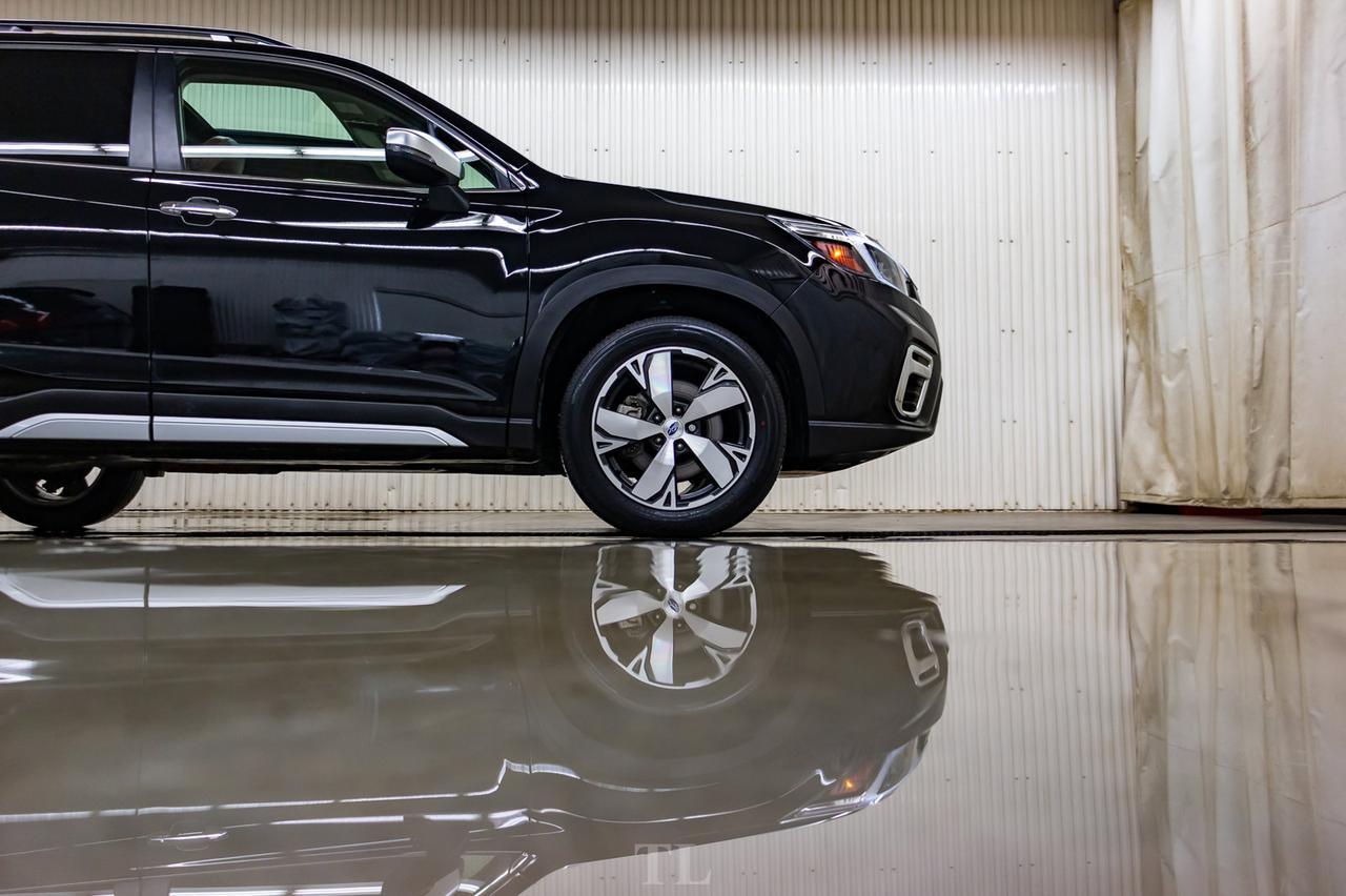 2020 Subaru Forester AWD Premier Leather Roof Nav BCam Red Deer AB