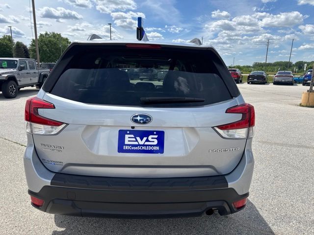 2020 Subaru Forester Premium Random Lake WI