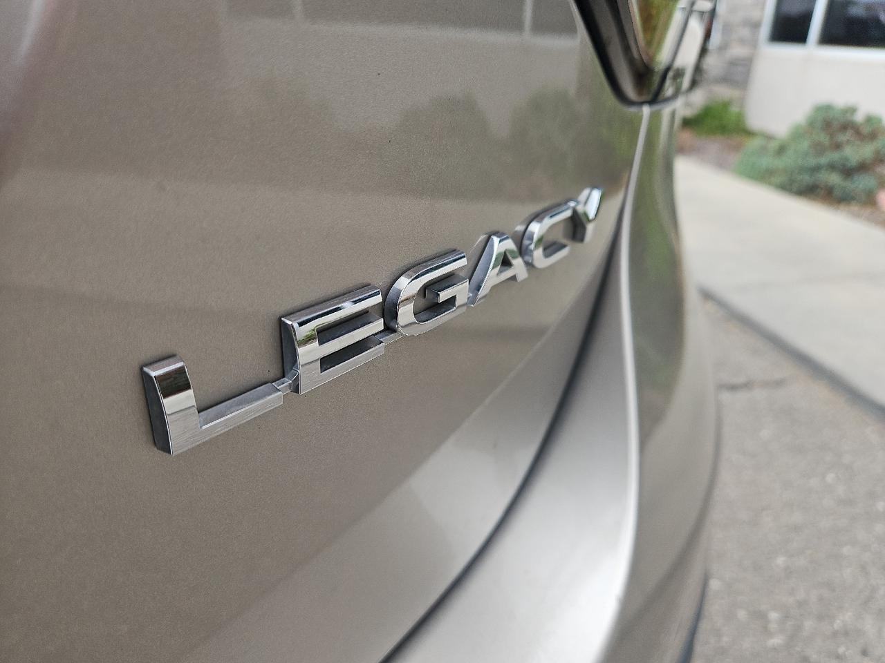2020 Subaru Legacy Premium photo 18
