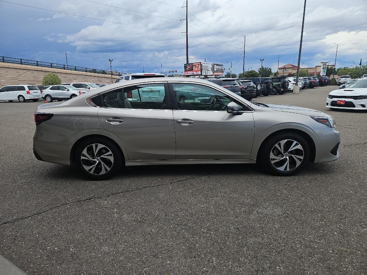 2020 Subaru Legacy Premium photo 3