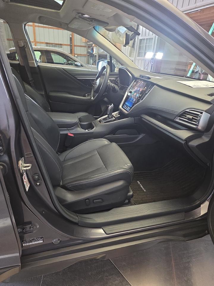 2020 Subaru Outback Limited Sand Lake NY