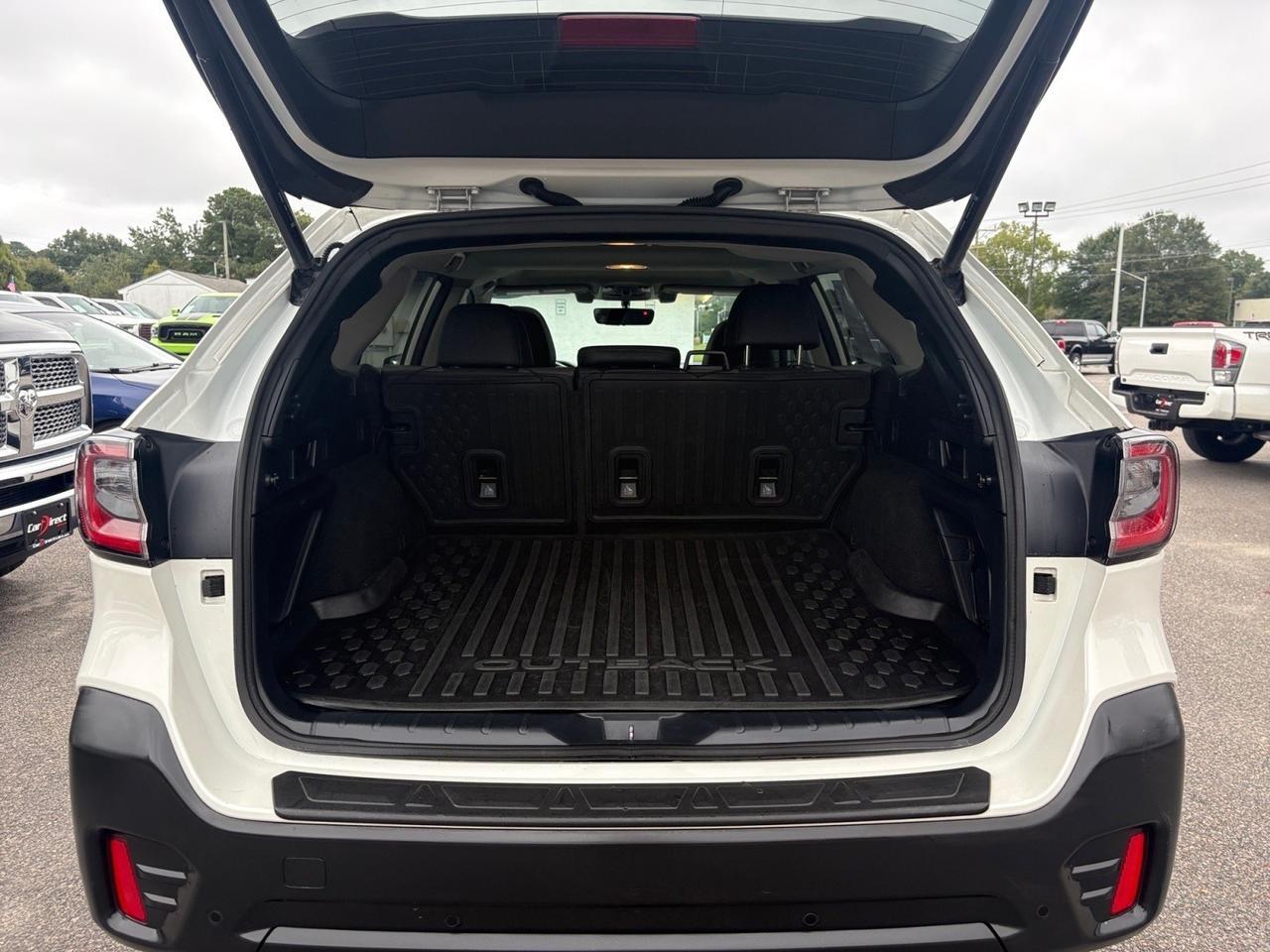 2020 Subaru Outback Onyx Edition XT, AUTO START/STOP, HEADS-UP DISPLAY, POWER LIFTGATE, HEATED SEATS, ROOF RACK, BLIND SPOT ALERT, APPLE CARPLAY/ANDROID AUTO, LOW MILES, TAKE THIS OUTBACK OUT ON THE ROAD! Virginia Beach VA