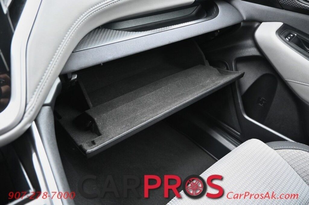 2020 Subaru Outback Premium - AWD - EyeSight Pkg - Power & Heated Cloth Seats - Bluetooth - Apple CarPlay & Android Auto - Power Locks, Windows & Mirrors - Luggage Rack - Aluminum Wheels - 33 MPG Anchorage AK