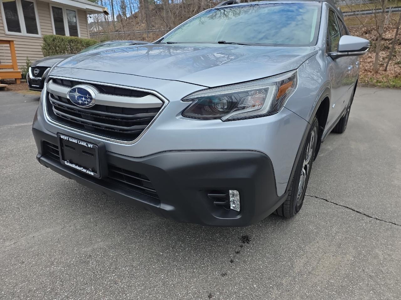 2020 Subaru Outback Premium Sand Lake NY