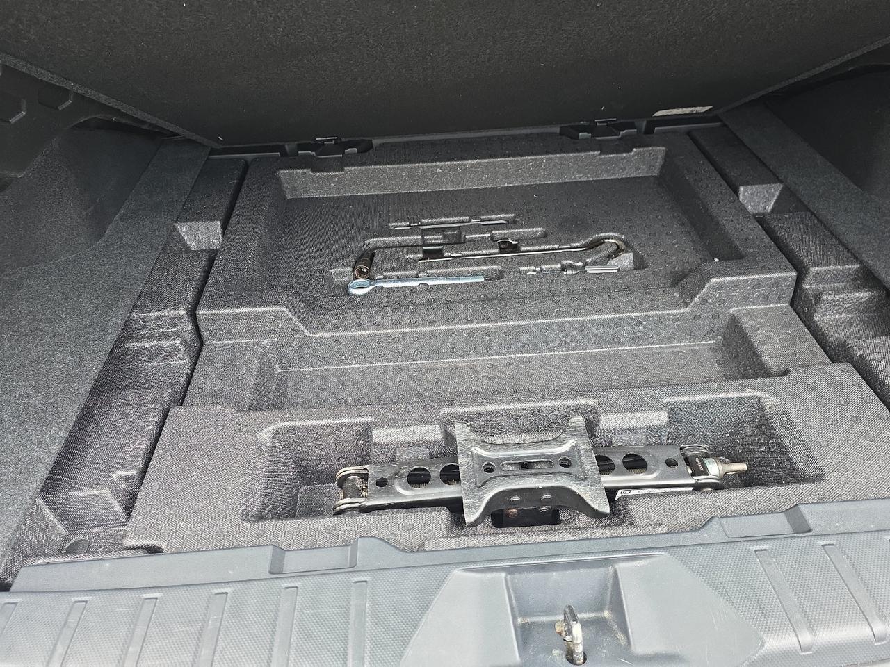 2020 Subaru Outback Premium Sand Lake NY