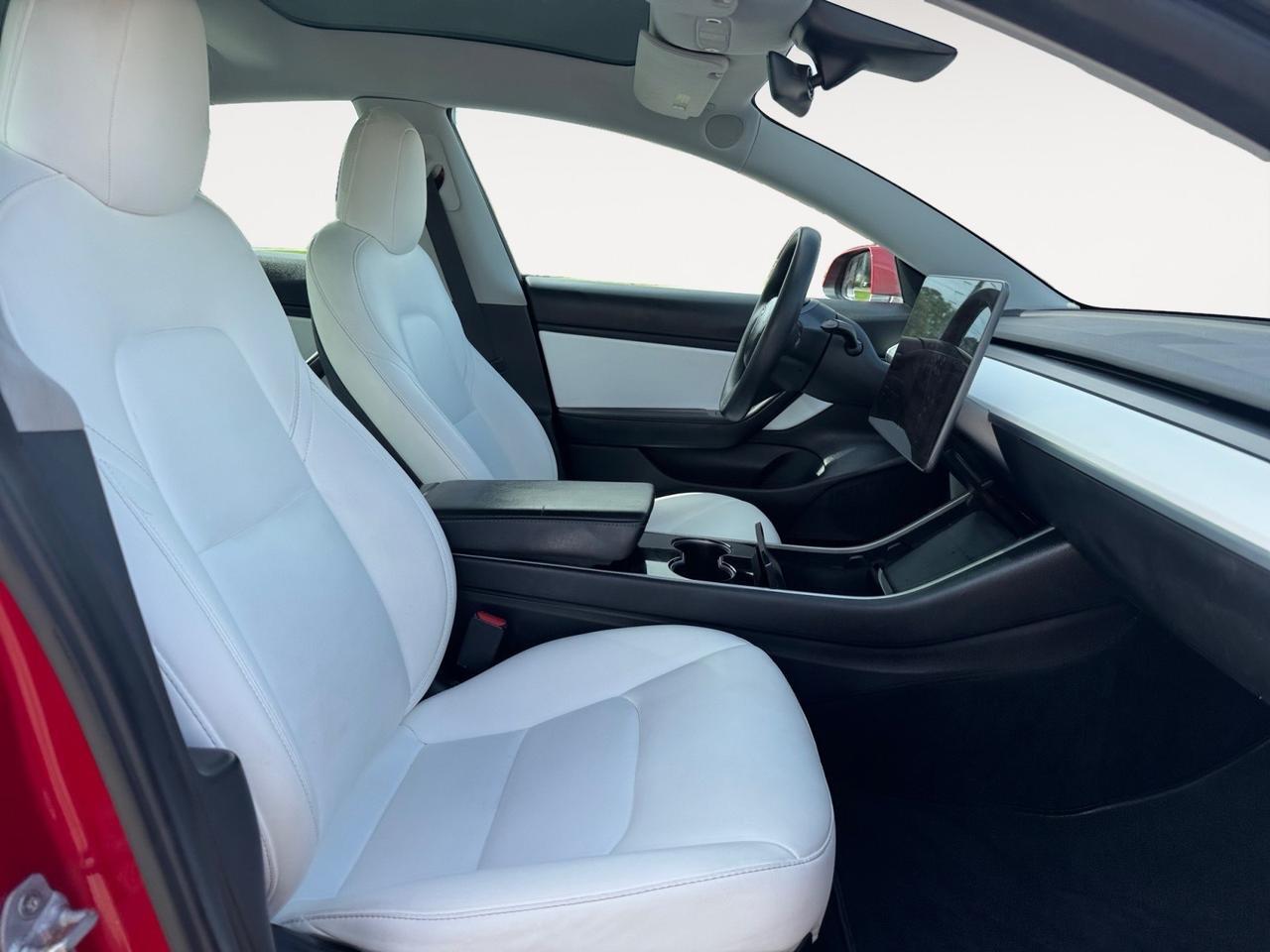 2020 Tesla Model 3 PERFORMANCE, HEATED SEATS, ADJUSTABLE PEDALS, KEYLESS ENTRY, KEYLESS START, SHIFT RACING WHEELS, PANORAMIC SUNROOF, THIS TESLA IS IN GREAT CONDITION, COME SEE IT TODAY!!! Norfolk VA
