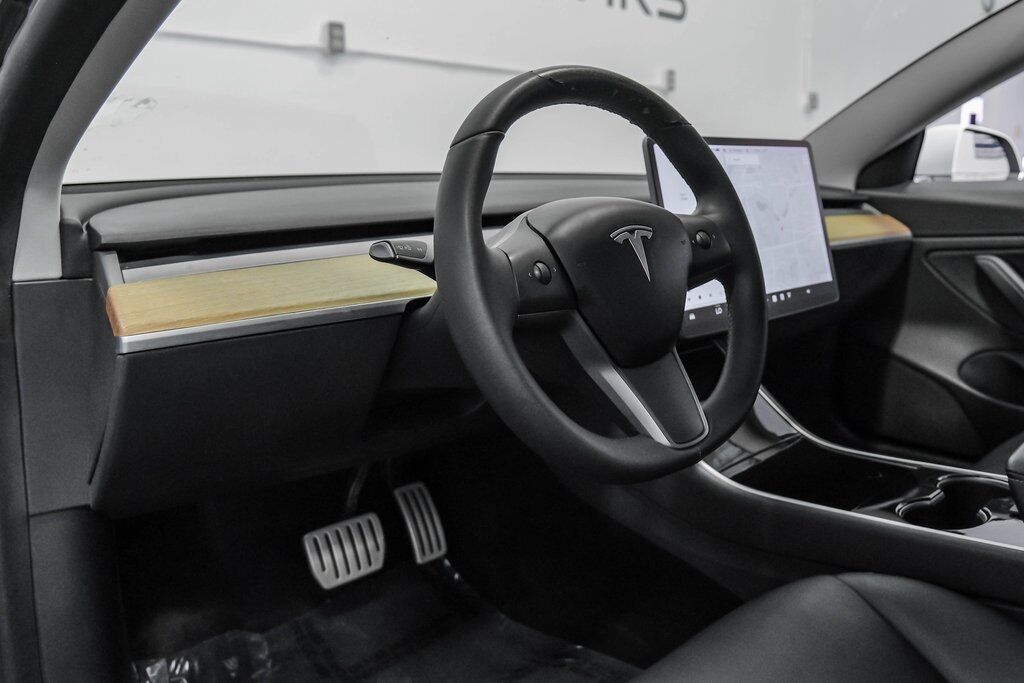 2020 Tesla Model 3 Performance photo 2