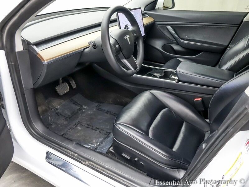 2020 Tesla Model 3 Performance PRICE INCLUDES THE $4000 ILLINOIS EV TAX CREDIT Willowbrook IL