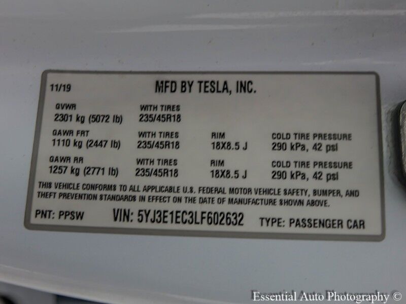 2020 Tesla Model 3 Performance PRICE INCLUDES THE $4000 ILLINOIS EV TAX CREDIT Willowbrook IL