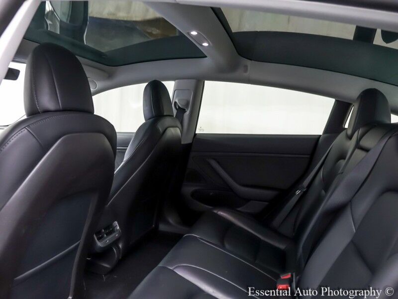 2020 Tesla Model 3 Performance PRICE INCLUDES THE $4000 ILLINOIS EV TAX CREDIT Willowbrook IL