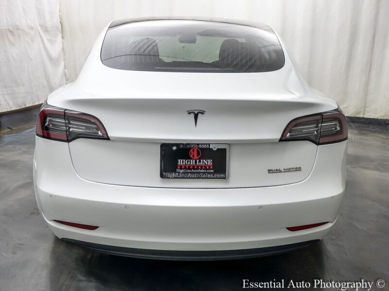 2020 Tesla Model 3 Performance PRICE INCLUDES THE $4000 ILLINOIS EV TAX CREDIT Willowbrook IL