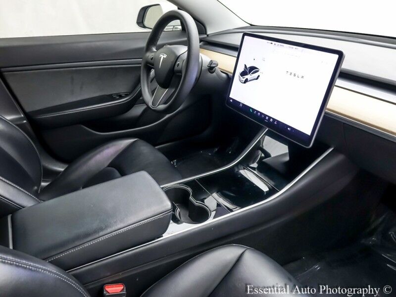 2020 Tesla Model 3 Performance PRICE INCLUDES THE $4000 ILLINOIS EV TAX CREDIT Willowbrook IL