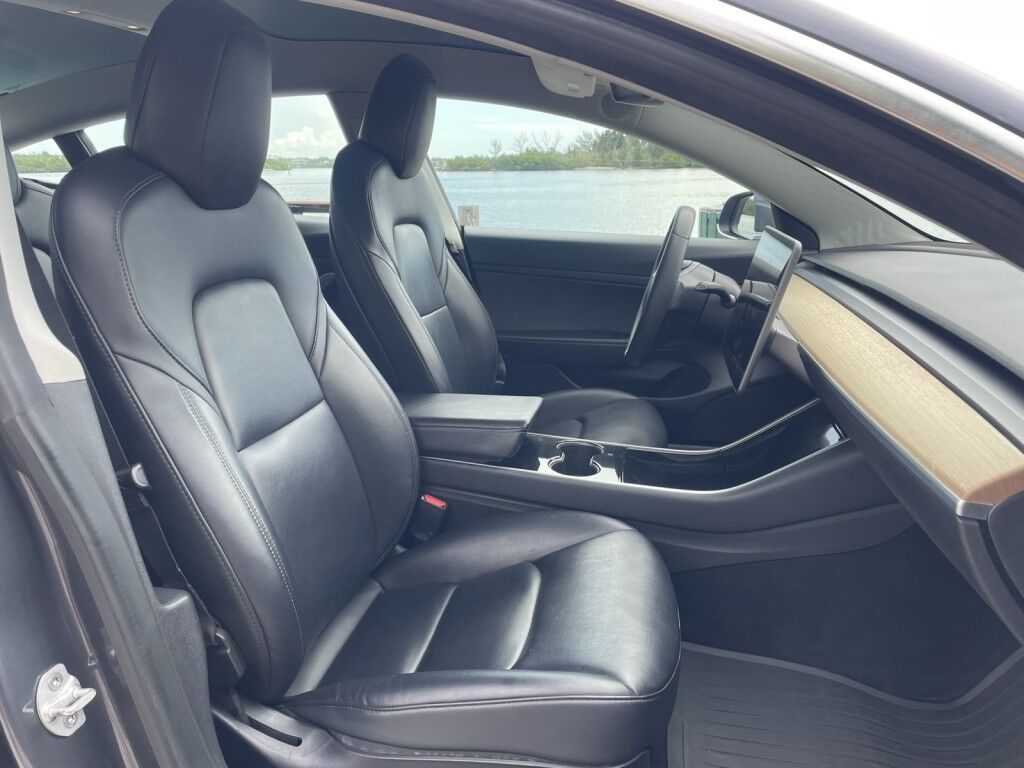 2020 Tesla Model 3 STANDARD RANGE PLUS~1 OWNER~ONLINE FINANCE AND SHIPPING AVAILABL Sarasota FL