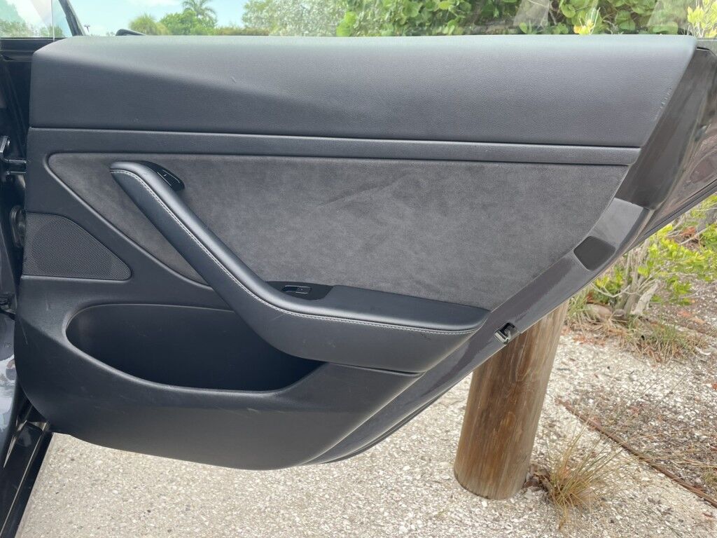 2020 Tesla Model 3 STANDARD RANGE PLUS~1 OWNER~ONLINE FINANCE AND SHIPPING AVAILABL Sarasota FL