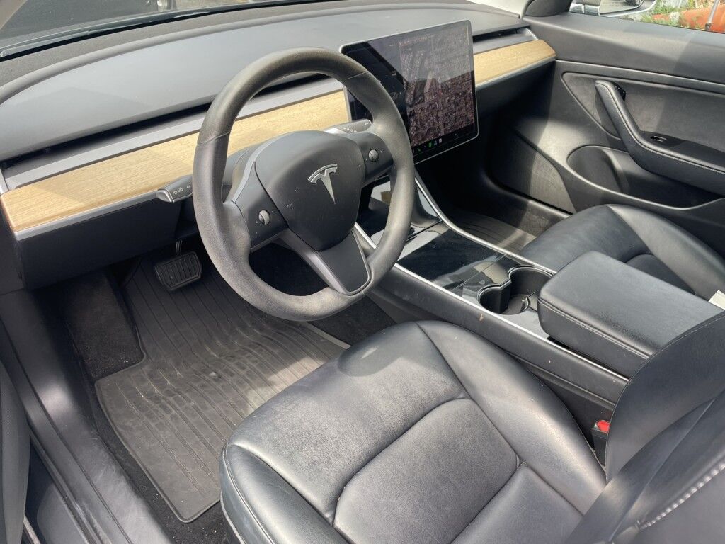 2020 Tesla Model 3 STANDARD RANGE PLUS~1 OWNER~ONLINE FINANCE AND SHIPPING AVAILABLE!!!! Sarasota FL