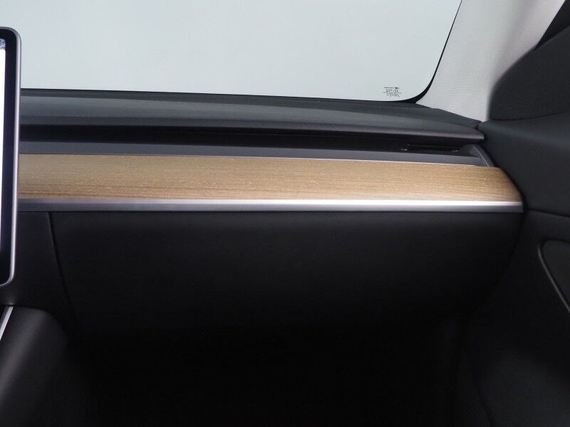 2020 Tesla Model 3 Standard Range Plus *AUTOPILOT, NAVIGATION, SAFETY ALERTS, ADAPTIVE CRUISE, SURROUND VIEW CAMERAS, PANORAMA GLASS ROOF, HEATED SEATS, 18 INCH WHEELS, BLUETOOTH Round Rock TX