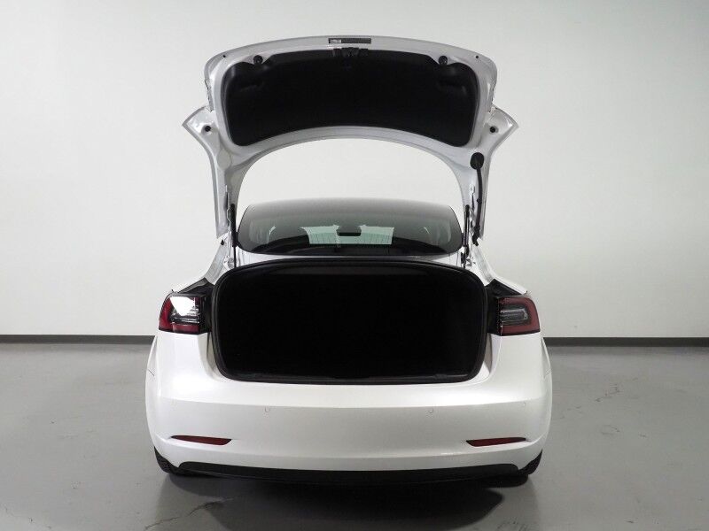 2020 Tesla Model 3 Standard Range Plus *AUTOPILOT, NAVIGATION, SAFETY ALERTS, ADAPTIVE CRUISE, SURROUND VIEW CAMERAS, PANORAMA GLASS ROOF, HEATED SEATS, 18 INCH WHEELS, BLUETOOTH Round Rock TX
