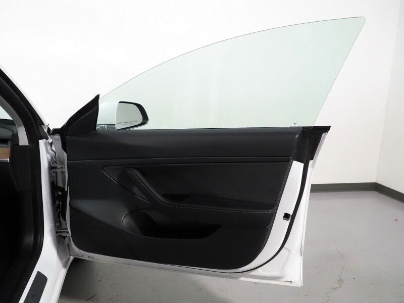 2020 Tesla Model 3 Standard Range Plus *AUTOPILOT, NAVIGATION, SAFETY ALERTS, ADAPTIVE CRUISE, SURROUND VIEW CAMERAS, PANORAMA GLASS ROOF, HEATED SEATS, 18 INCH WHEELS, BLUETOOTH Round Rock TX